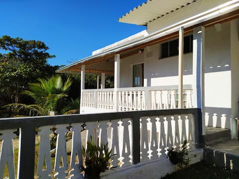 Apt Furnished 1/Next to Beto Carrero and Beaches