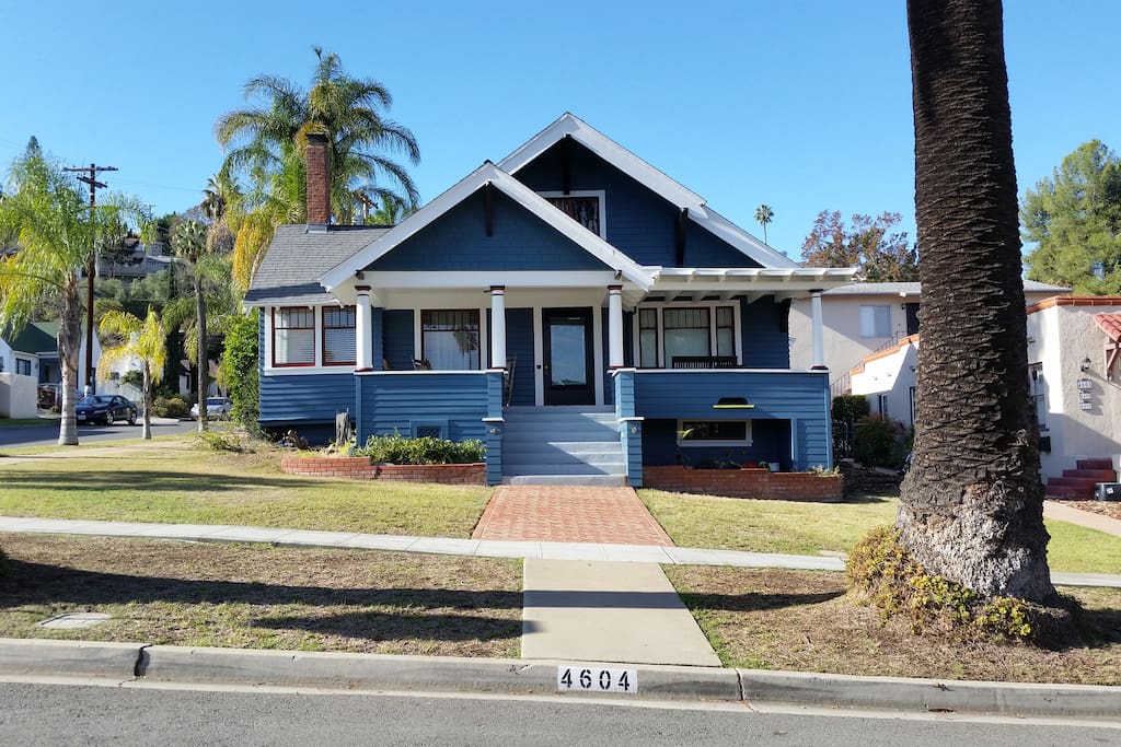 Landmark Historical Home With Upstairs Guest Suite