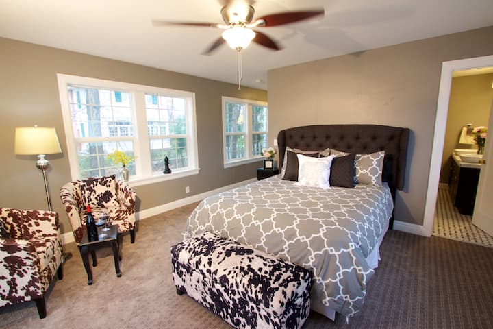 Master Bedroom with en-suite