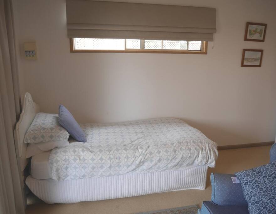 Comfy single bed