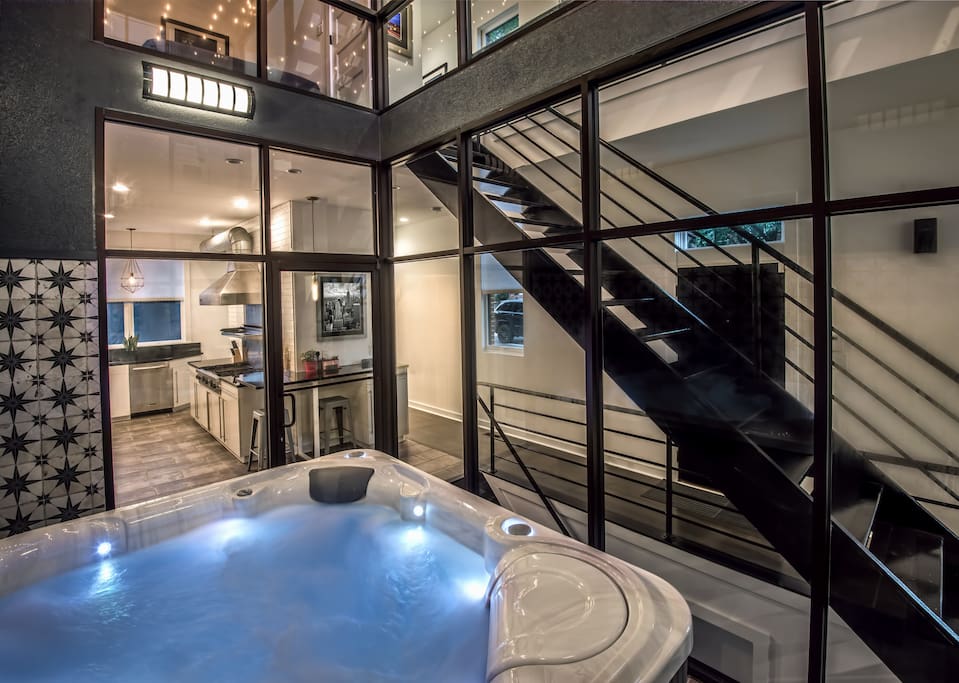 Indoor Hot Tub Massive Luxury Home Gated Parking March 2021 Baltimore Maryland Md Usa 4 Bedroom 2 Bathroom