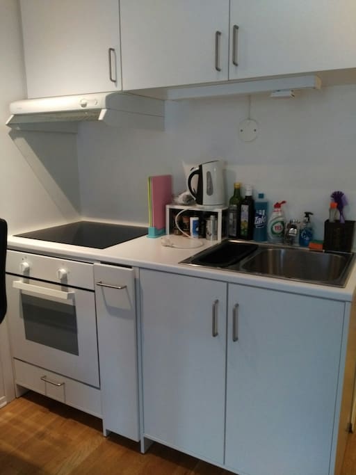 Kitchen with place for cooking