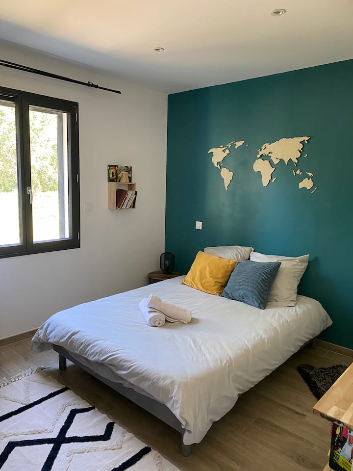 საძინებელი 1