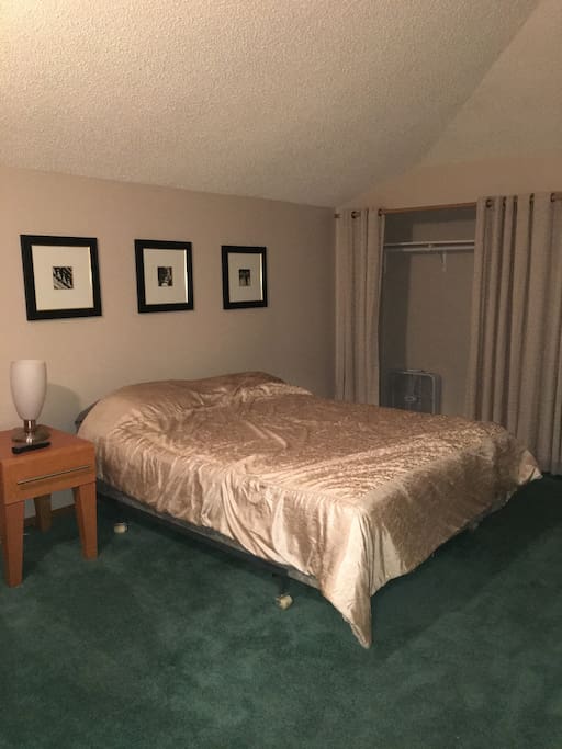 Quiet clean bedrooms, comfy bed