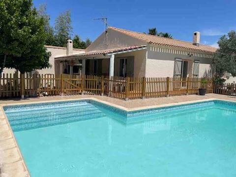 Charming southern villa with pool