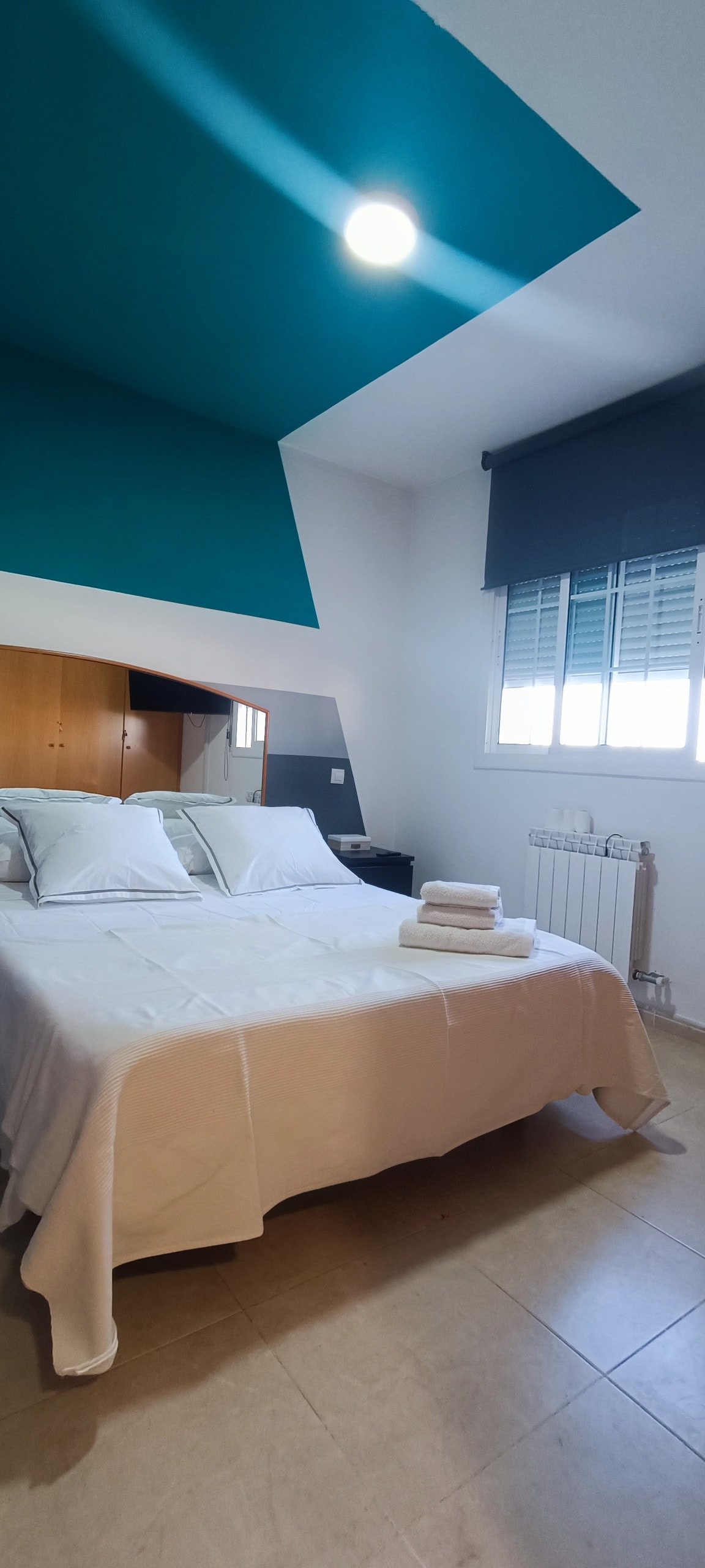 Двокреветна соба на долниот кат