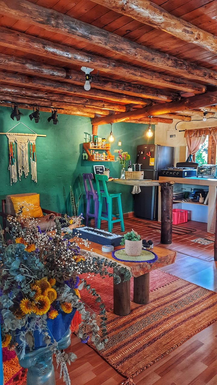 Aquí hay mucho amor hecho a mano en crochet por mi madre.