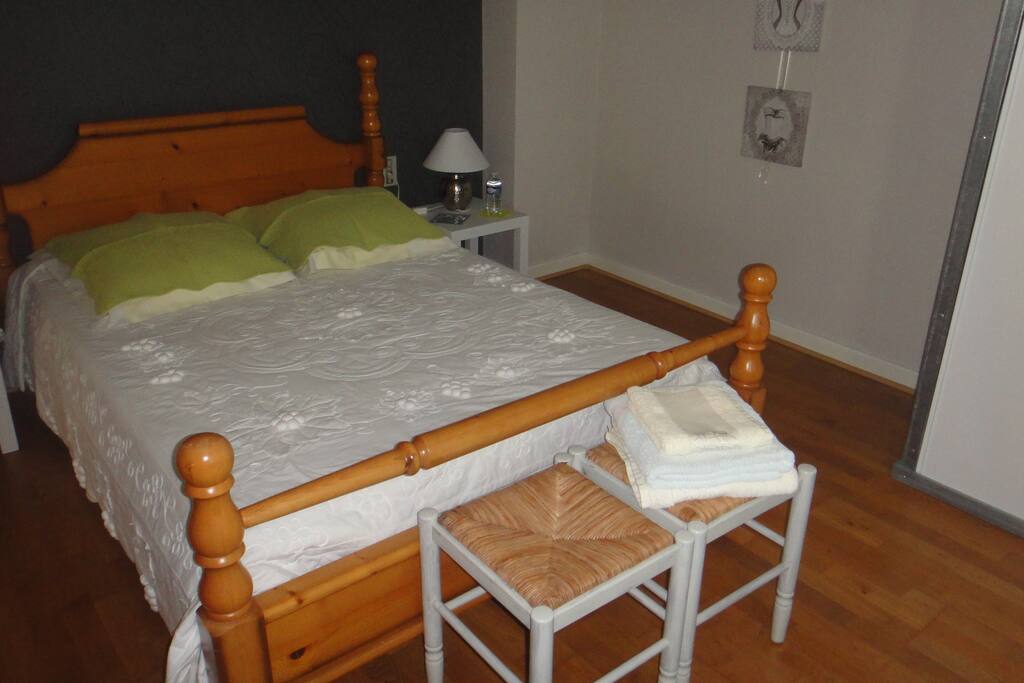 CHAMBRE 1