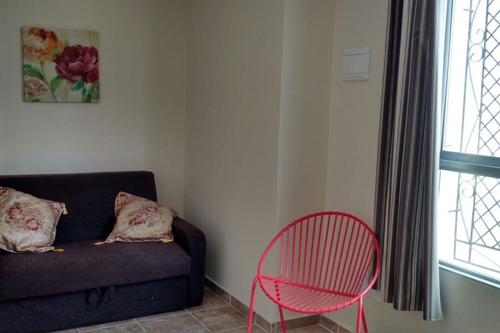 sala com sofá-cama R$ 30,00 (SOMENTE 1 PESSOA)