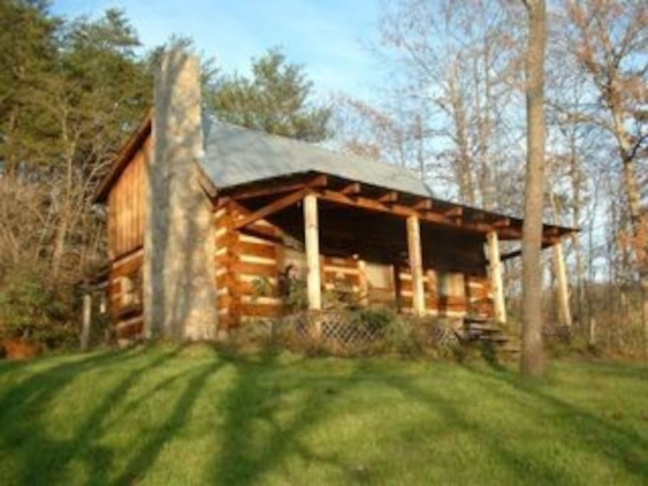 French Broad River Log Cabin Cabins for Rent in Alexander, North