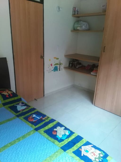 CUARTO CAMA SEMIDOBLE