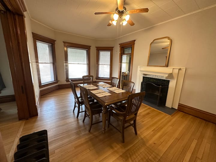 Historic 4 Bedroom Residential Duplex. Houses for Rent in Pontiac