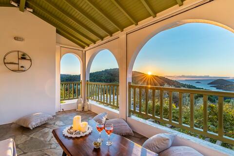 ''Nina-Myrtia'' Countryside House