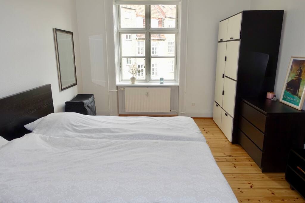 Main bedroom