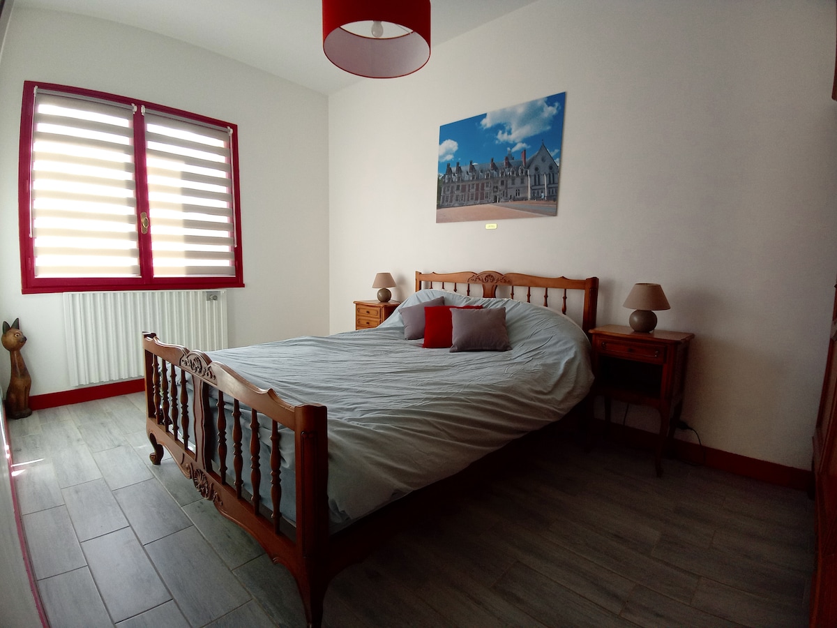 Vrtna spavaća soba od 11 m2 s osiguranom posteljinom