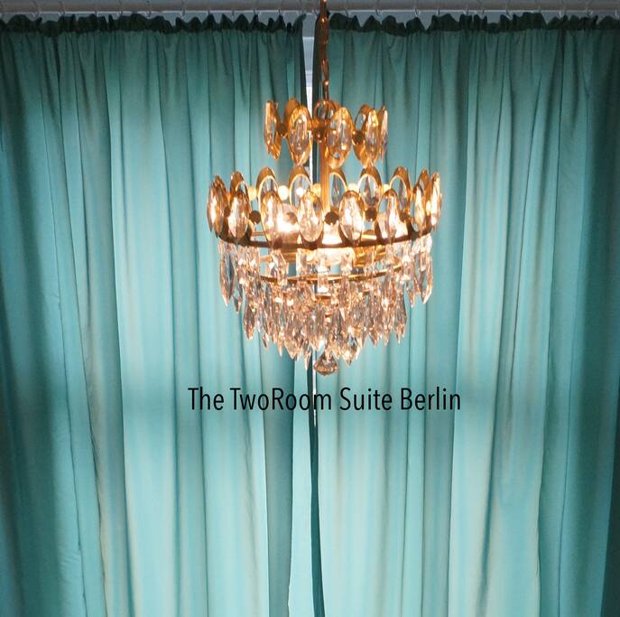 The 2Room Suite -