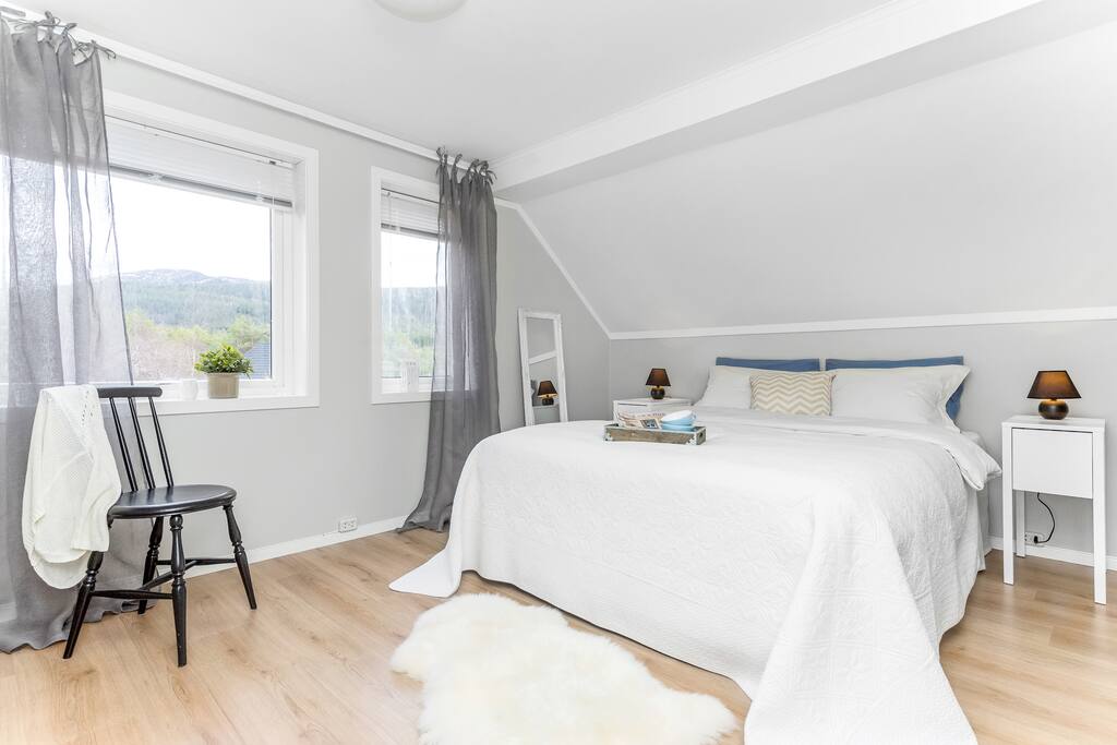 2.etg Master bedroom
