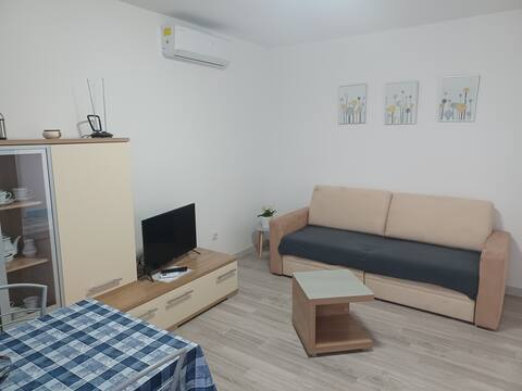 Popular Airbnb listing: Apartman THE VIEW in Grad Crikvenica