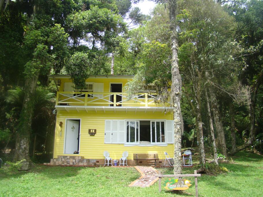 Lazer em meio à mata nativa e araucárias - foto de Etienne.