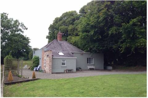 Apple Cottage - Luxury Stay @ Bellingham Estate