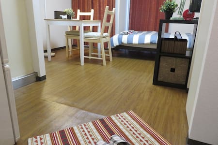 10min walk to 天神/5min walk to 中洲/Free Pocket Wifi