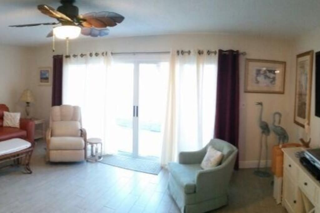 Living Room- Panoramic