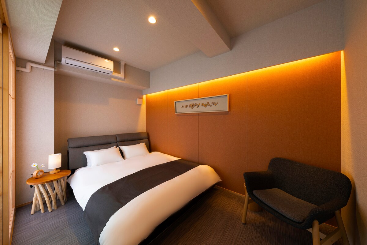 A Tsutenkaku/Shinsekai/2/Easy access to Bustling Street/Up to 6/Shinimamiya Namba Shinsaibashi - Serviced apartments for Rent in Naniwa Ward, Osaka, Osaka, Japan - Airbnb A Tsutenkaku/Shinsekai/2/Easy access to Bustling Street/Up to 6/Shinimamiya Namba Shinsaibashi - Serviced apartments for Rent in Naniwa Ward, Osaka, Osaka, Japan - Airbnb
