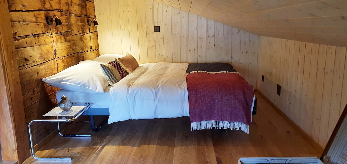 Височината на стаята в залива Пещера се поддържа