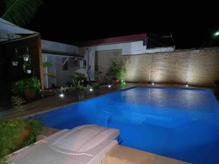 Studio in the garden Apartments for Rent in EtangSalé les Hauts