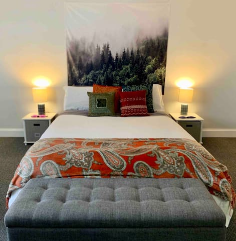 ☆Pet Friendly Mountain Suite! ☆