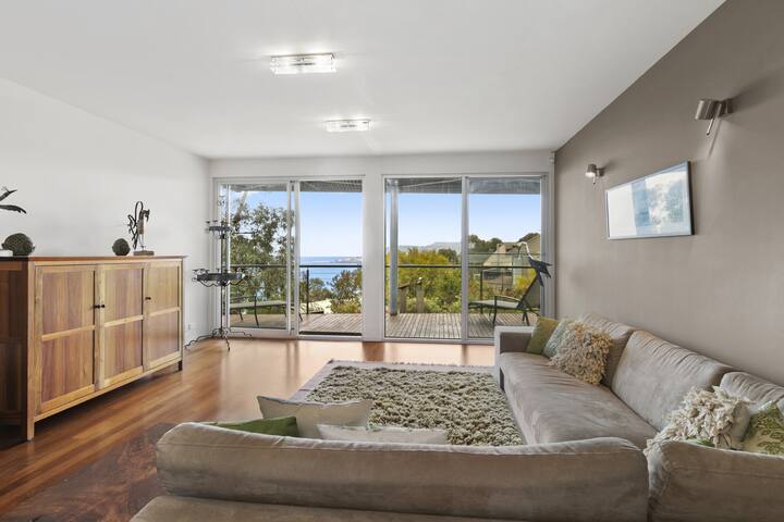 Summerhill Views in Lorne gallery image 5