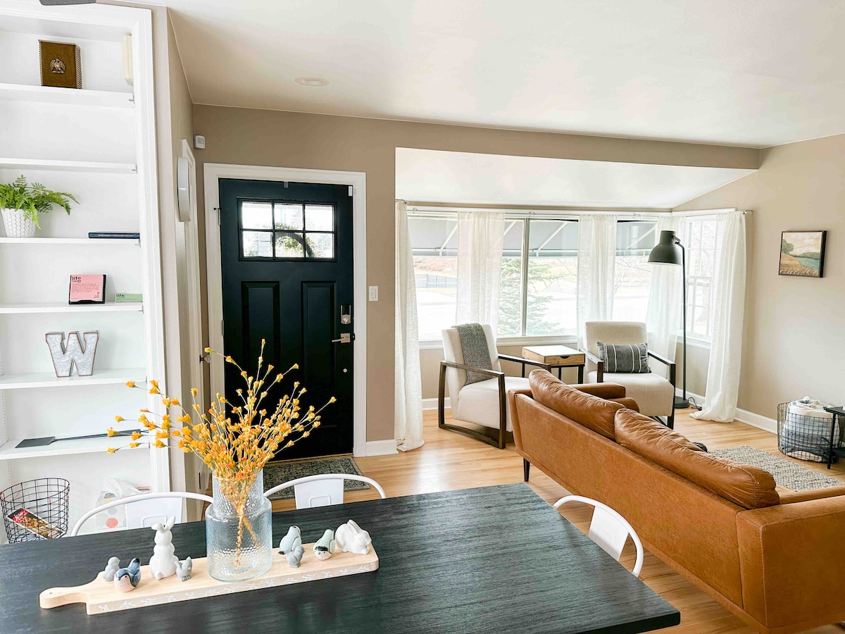 Top Airbnb: Warren Retreat in Cheyenne