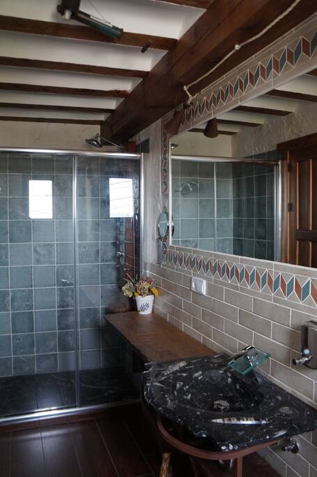 Baño privado en habitación