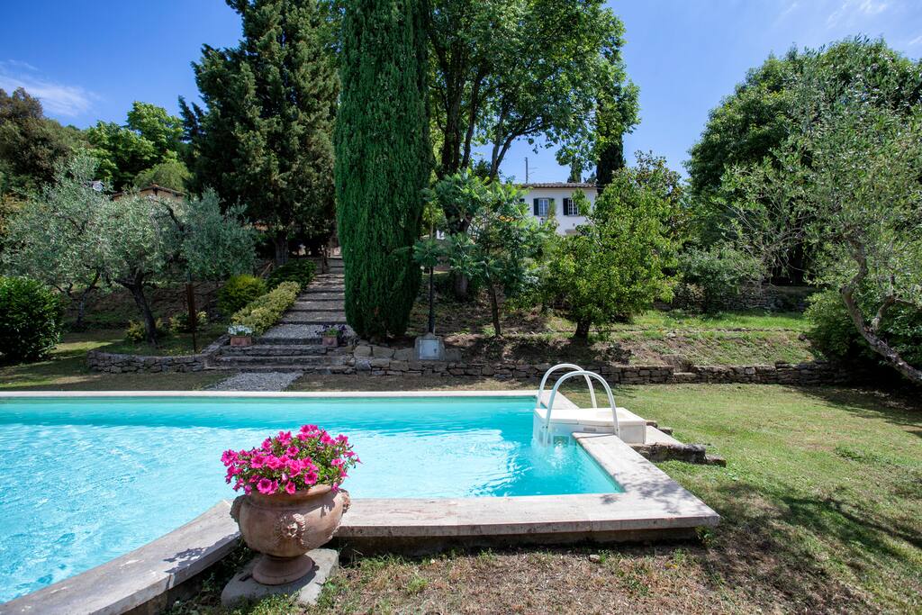 View of the villa from the pool