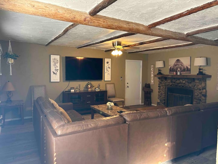 Cozy 5 Bedroom Cabin With Fire Place. - Ruidoso, NM