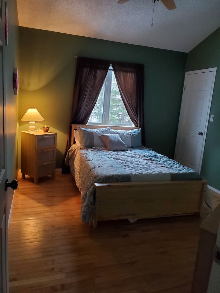 საძინებელი 1