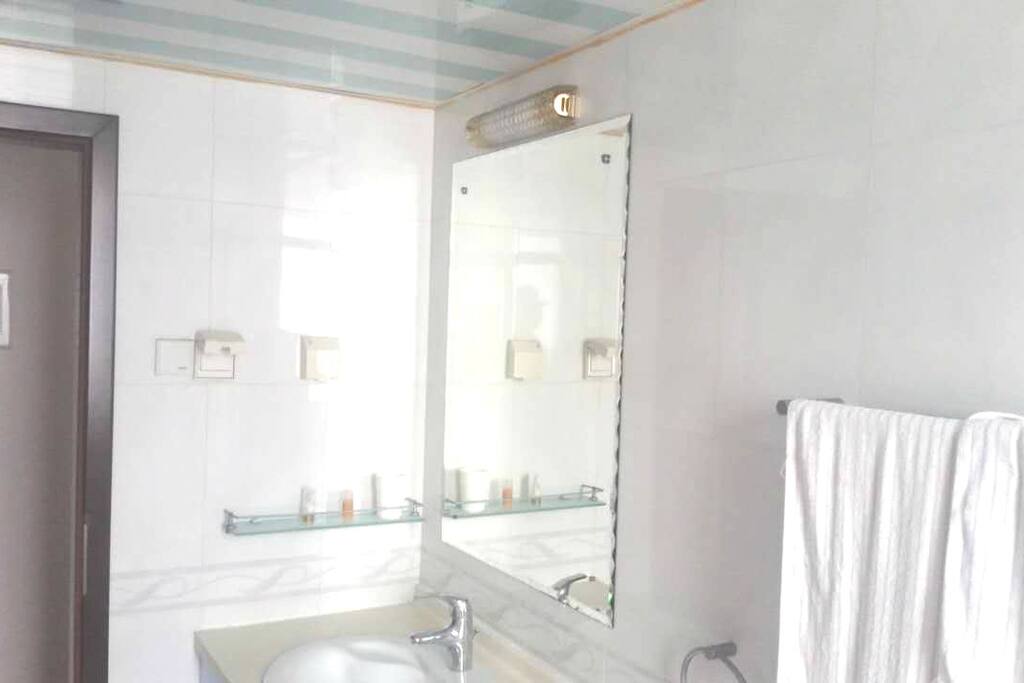 Restroom1