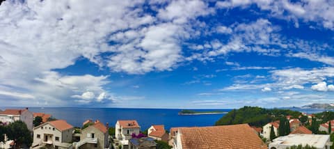 Indigo Three Bedroom Cavtat Apartment, sea view