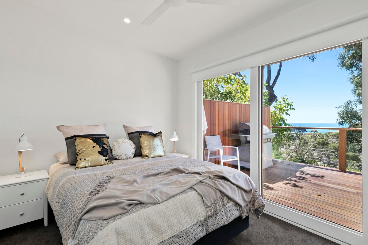 14 BEST holiday rentals & Airbnb in Lorne, Victoria BeeLoved City