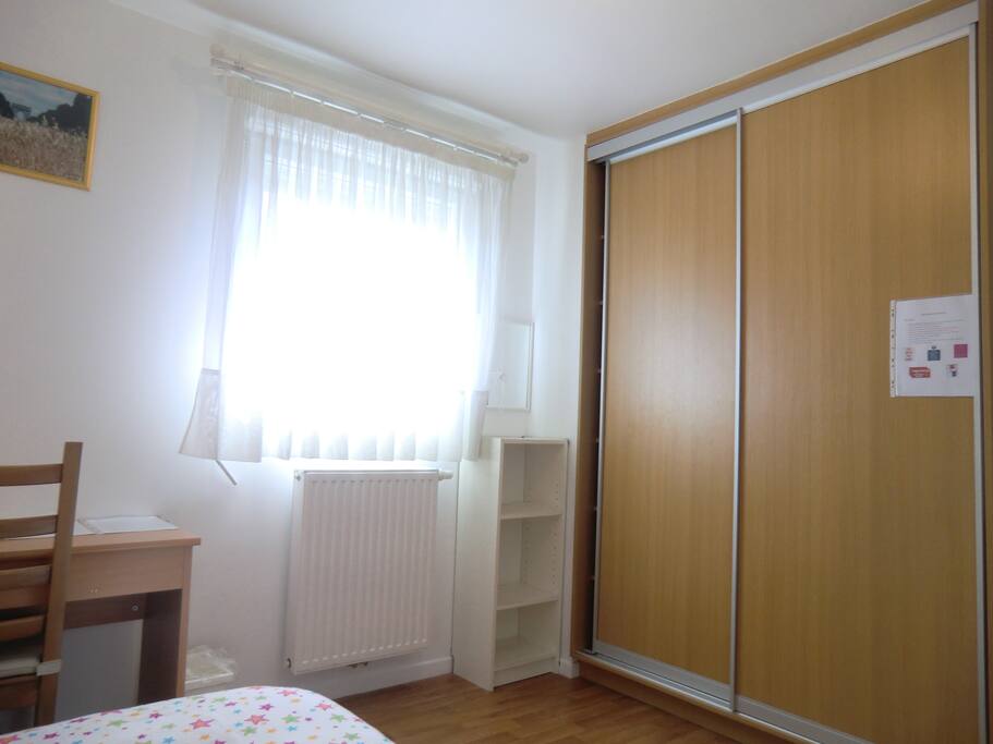 ROOM 2.2