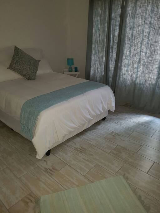 4th Luxury Room - green room