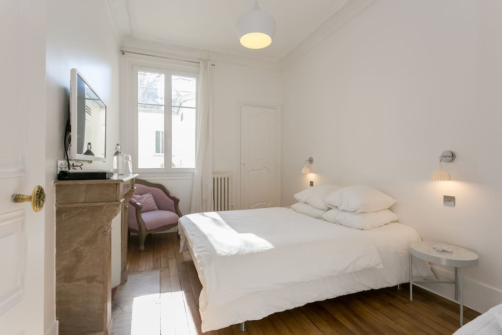 Private bedroom