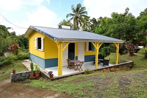 The small house in the countryside