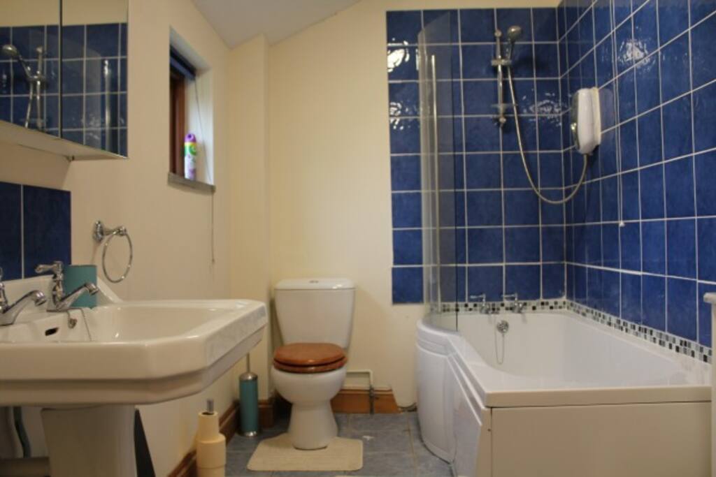 Ensuite Bathroom