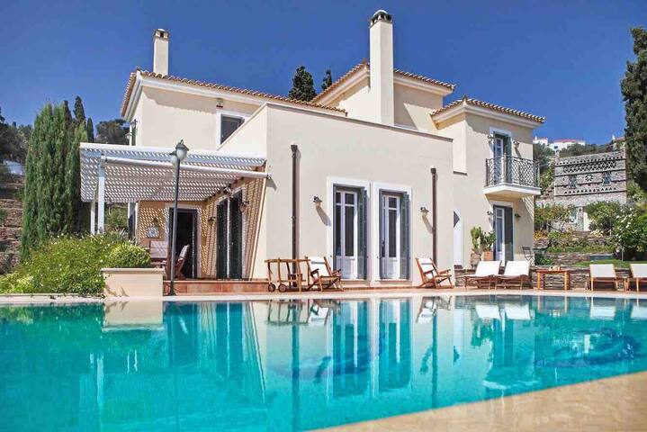 Hortensia Villa | Infinity Pool & Sea Views gallery image 5