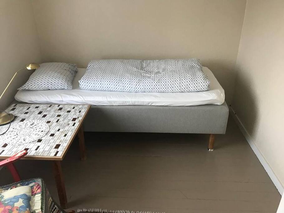 Bedroom 1. 1 Bed.