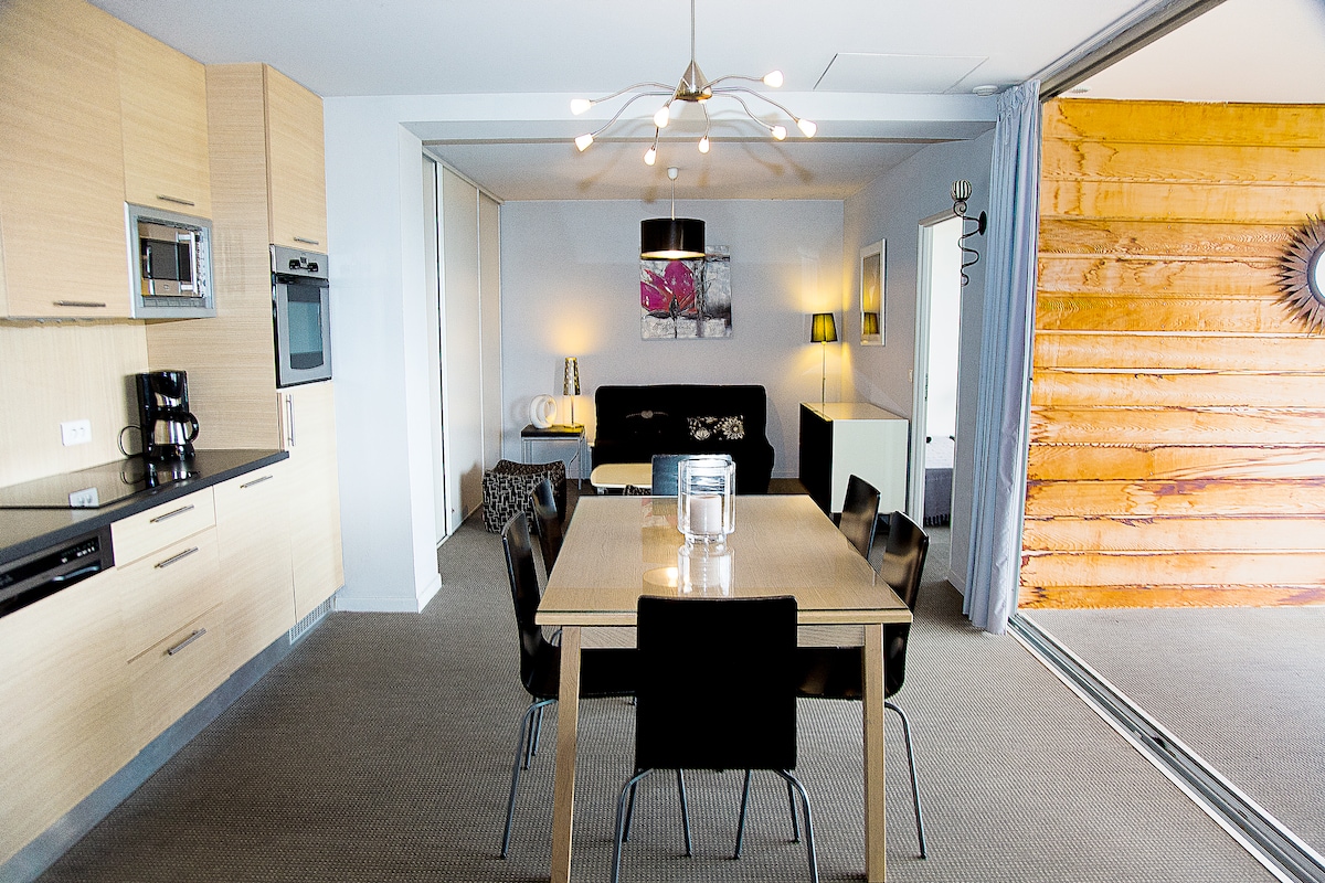 2018年：客厅概览。