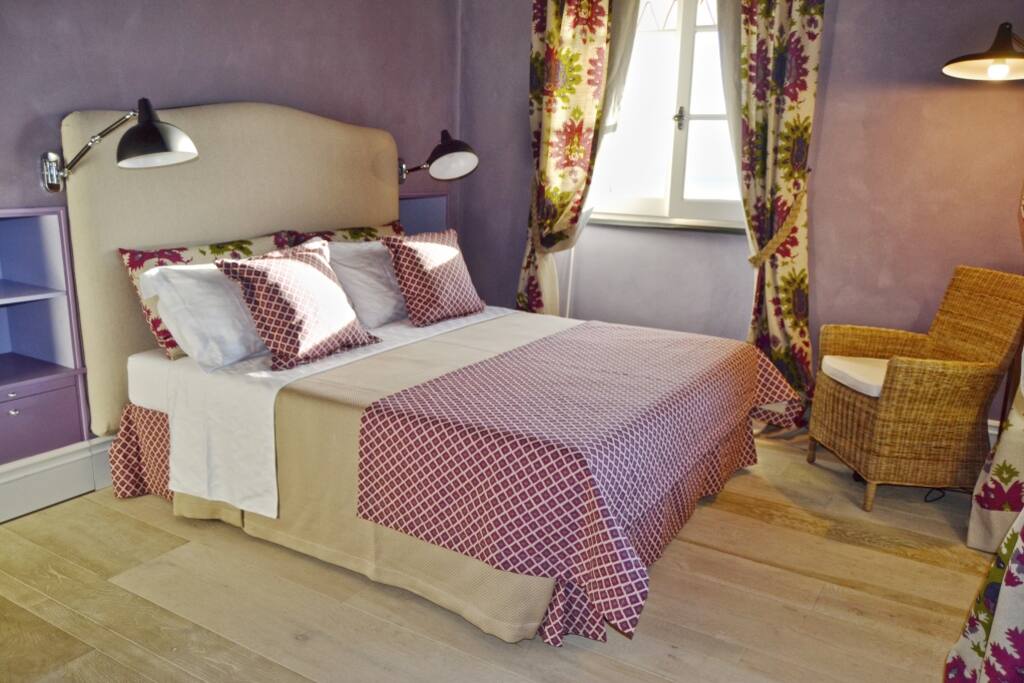 Doublebed with seaview