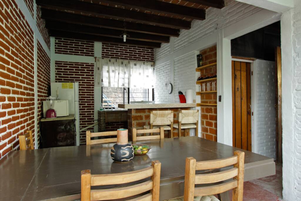 Cocina y comedor