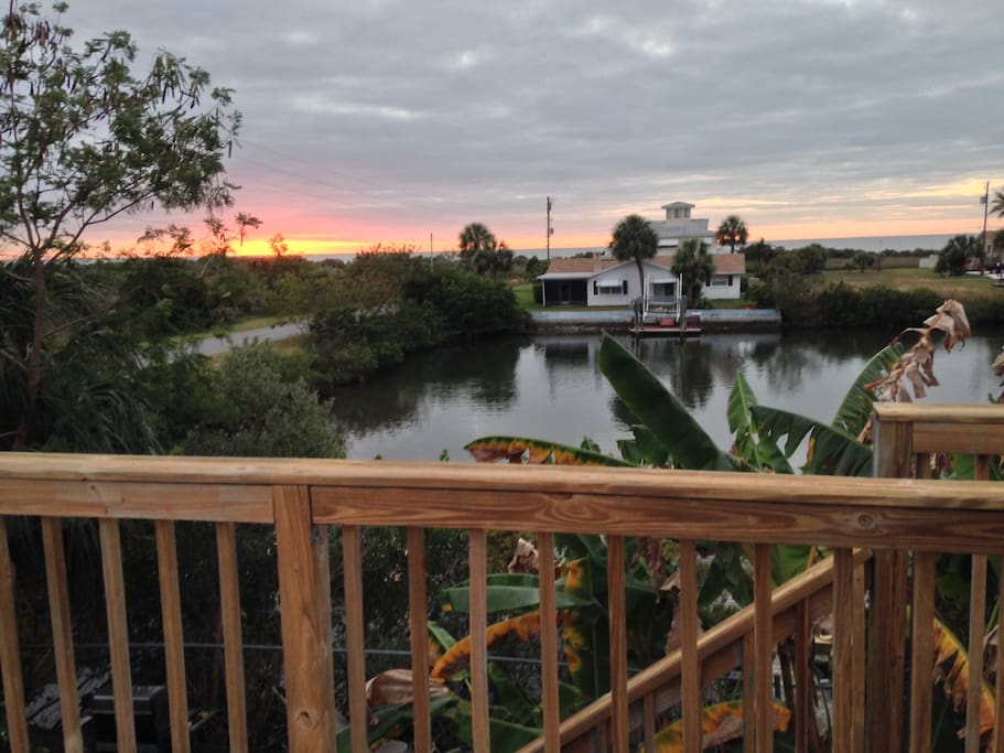 Rooftop sunset deck faces due West and has a 180 degree panoramic view of the Gulf of Mexico and surrounding wetlands.